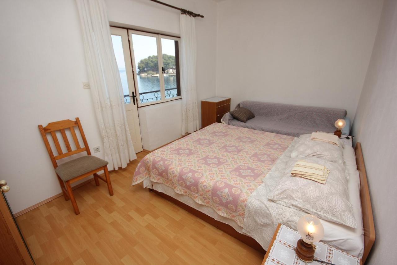 Apartment Savar 8079A Brbinj Exterior photo